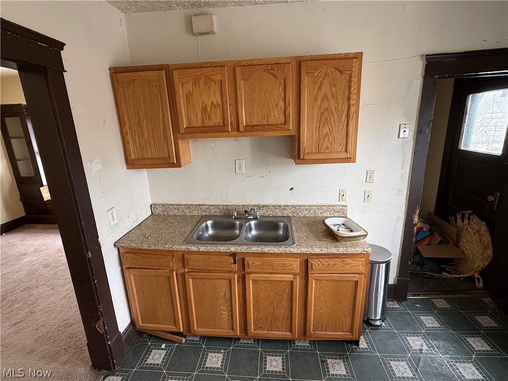 Johnson Realty Companys - Residential Income