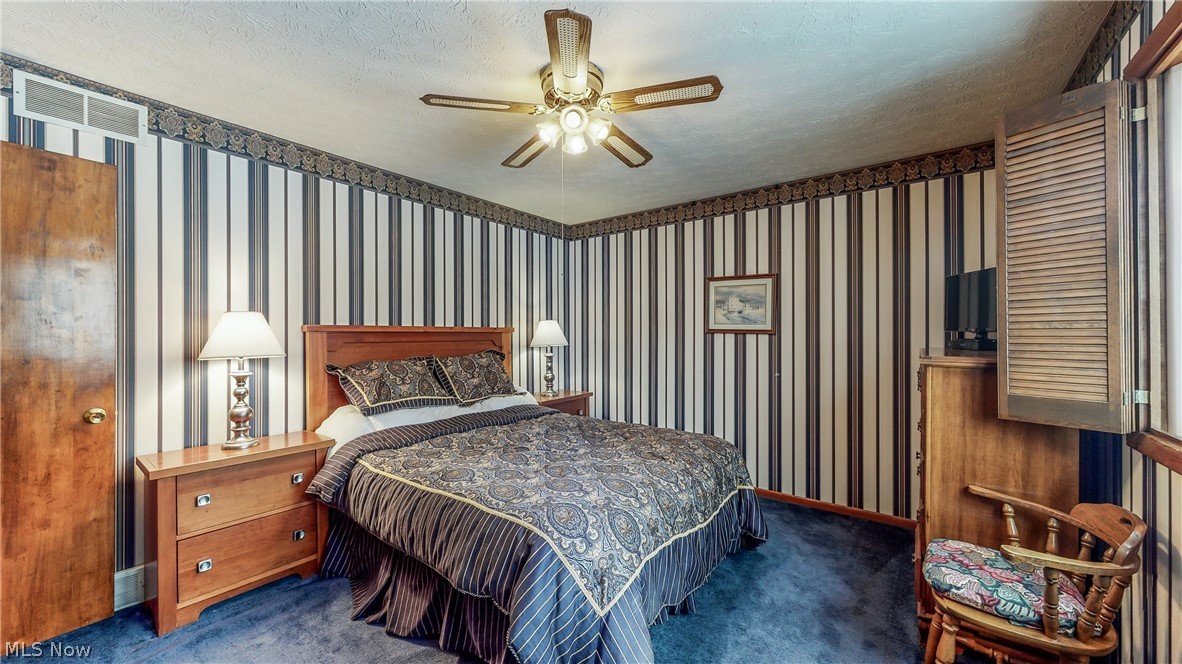 Wyoga Lake Park - Residential