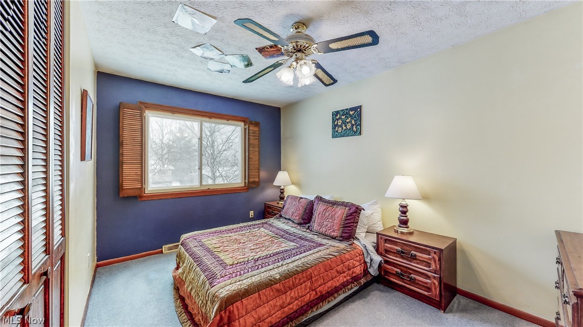 Wyoga Lake Park - Residential