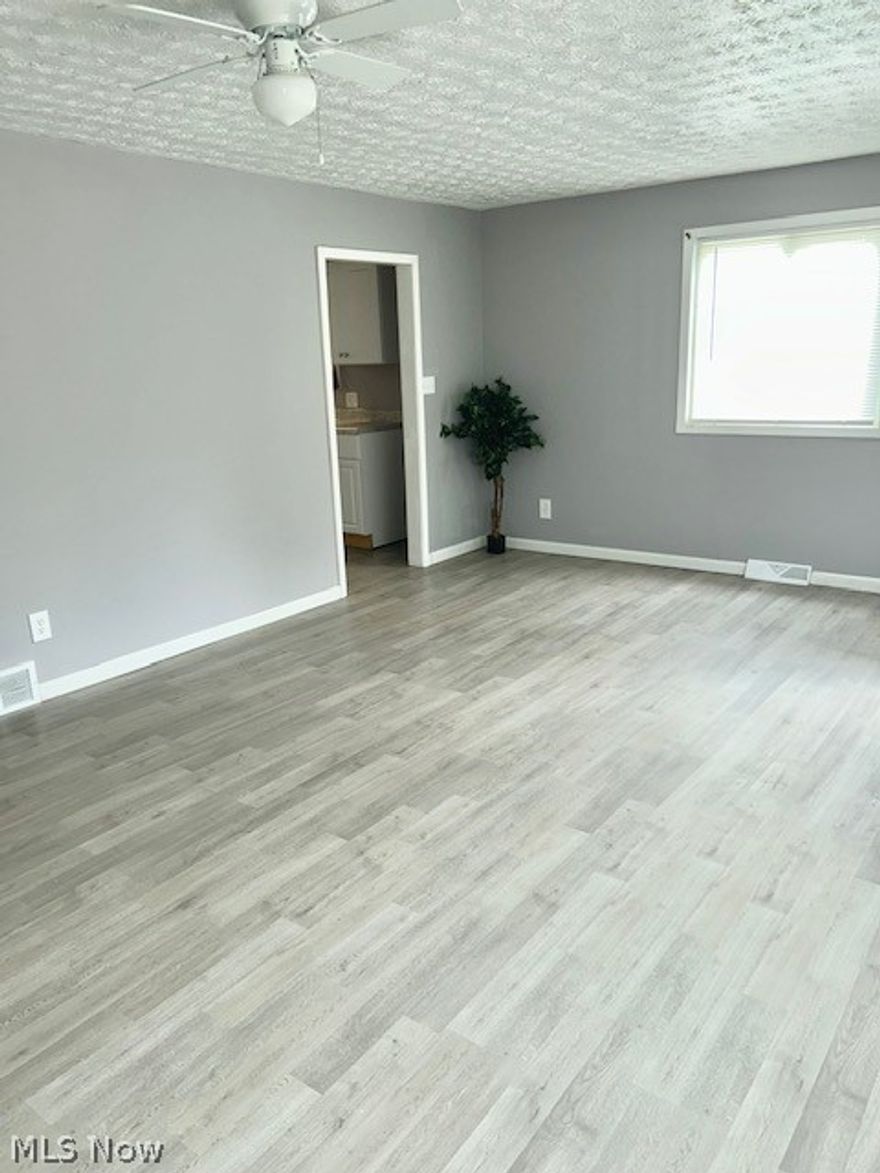 Welcome to 1149 Dover.  This adorable & efficient 3-bedroom single family ranch was renovated in 2021-22 and offers updated mechanicals as well.  In addition to 3 bedrooms it also boasts a full bath, full waterproofed basement, one car garage, and a spacious front & back yard.  This gem of a home is located on a quiet street in Akron within minutes of downtown, shopping, parks and schools.
Responsible, fully vetted tenant already in place.  Tenant pays ALL utilities.
Do not miss the opportunity to add this income producing home to your portfolio.
HOME WARRANTY INCLUDED.

**Agents please see broker remarks for other details**