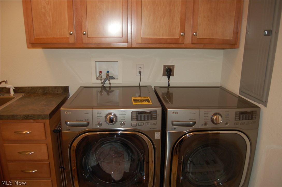 Villas/Tippecanoe Woods Condo - Residential