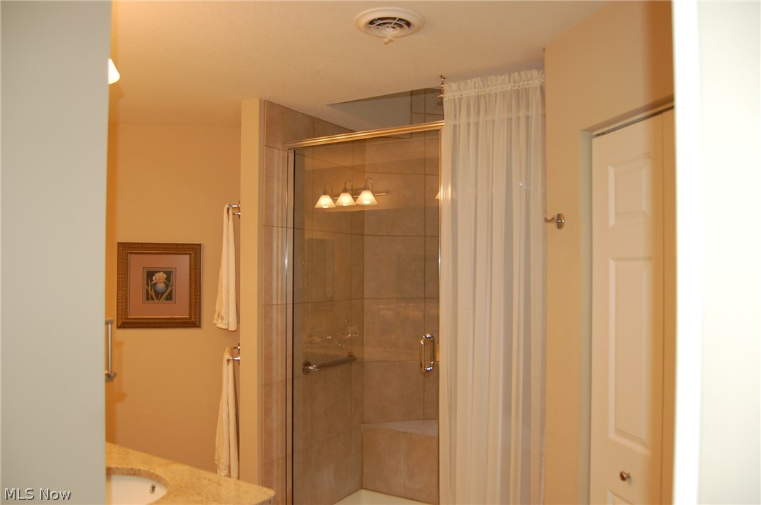 Villas/Tippecanoe Woods Condo - Residential