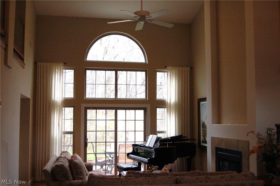 Villas/Tippecanoe Woods Condo - Residential