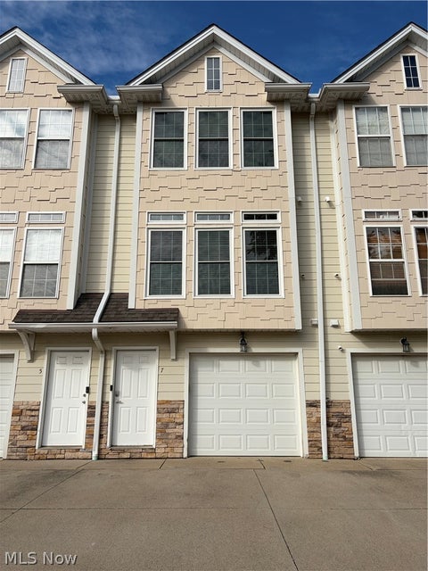 Condo For Sale - 30056 Euclid Avenue #7<br/> Wickliffe, OH 44092