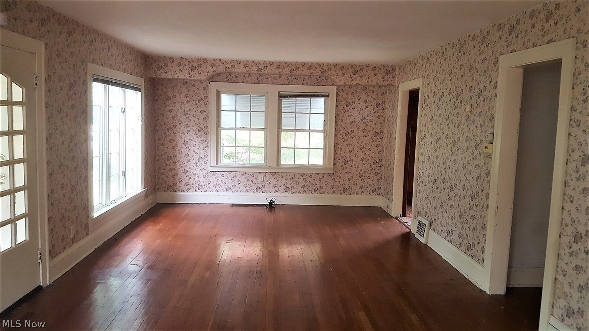 Euclid 15 - Residential