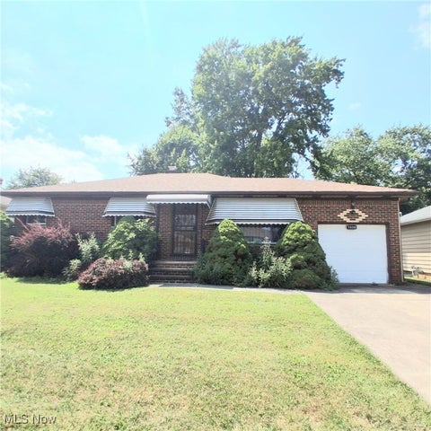 Photo for 7330 Maplewood Road