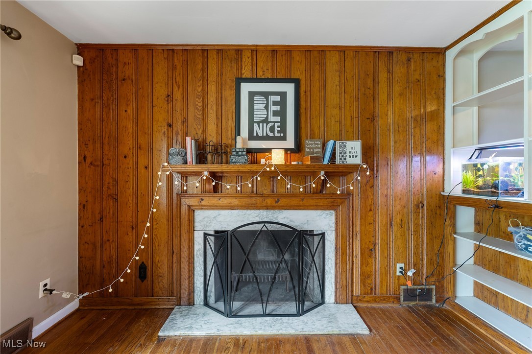 City/Youngstown - Residential