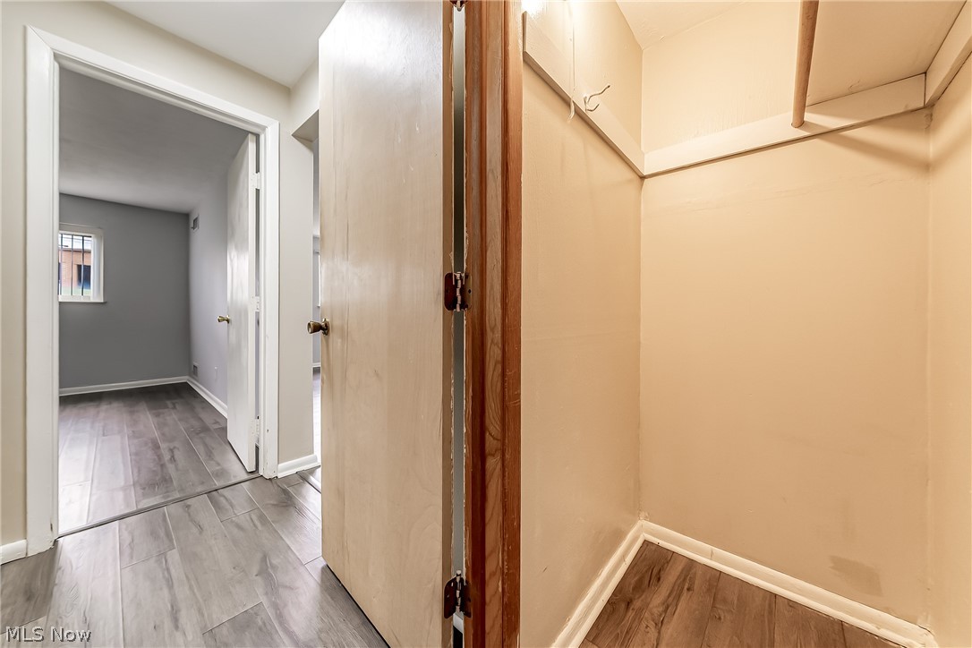 Golden Oaks Condo - Residential