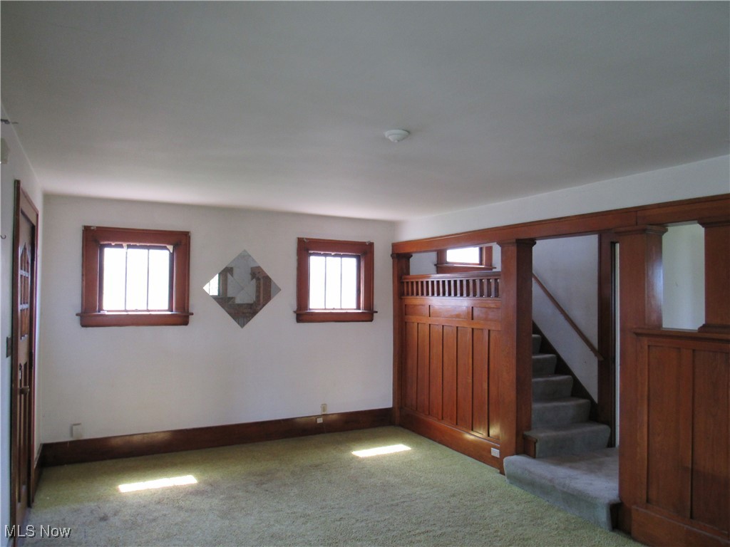 1074 Taylor Street, Akron, Ohio image 10