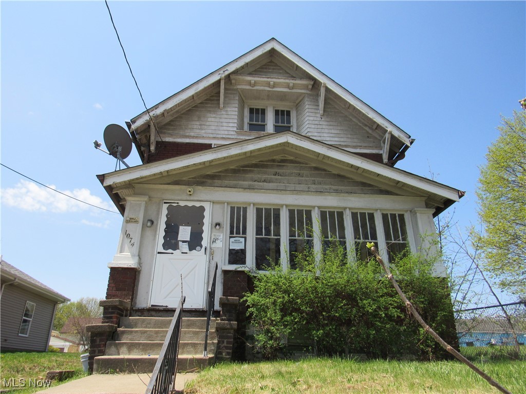 1074 Taylor Street, Akron, Ohio image 1