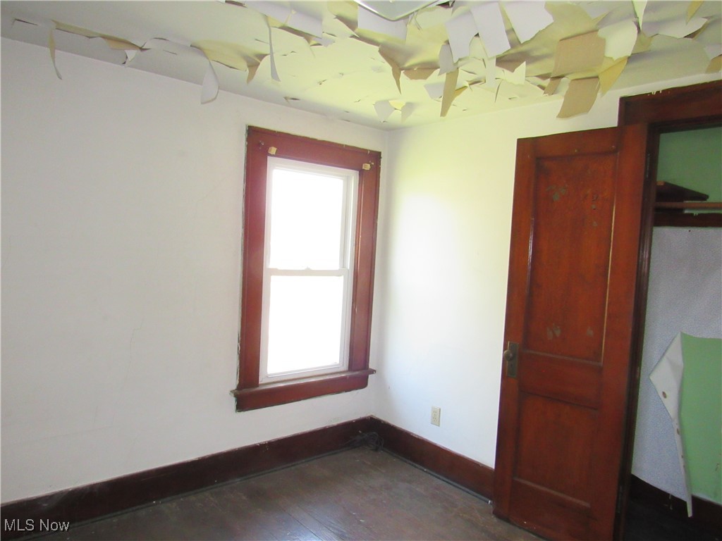 1074 Taylor Street, Akron, Ohio image 18