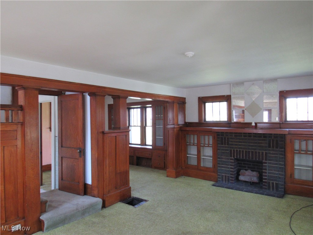 1074 Taylor Street, Akron, Ohio image 2