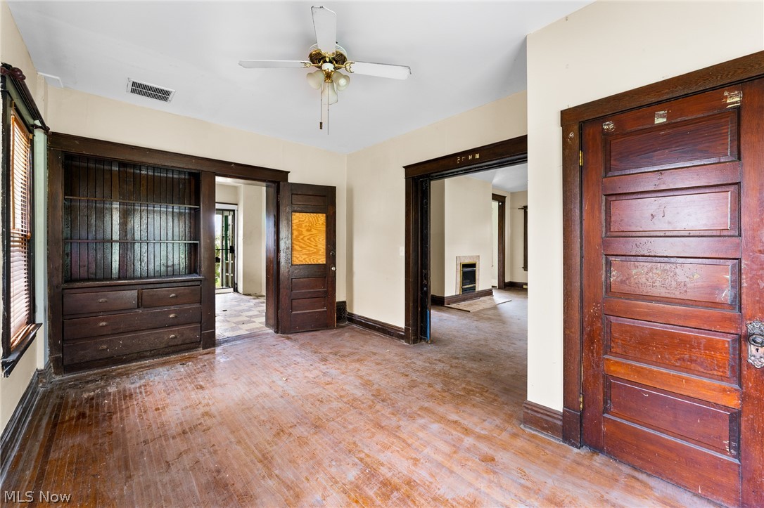 City/Youngstown - Residential