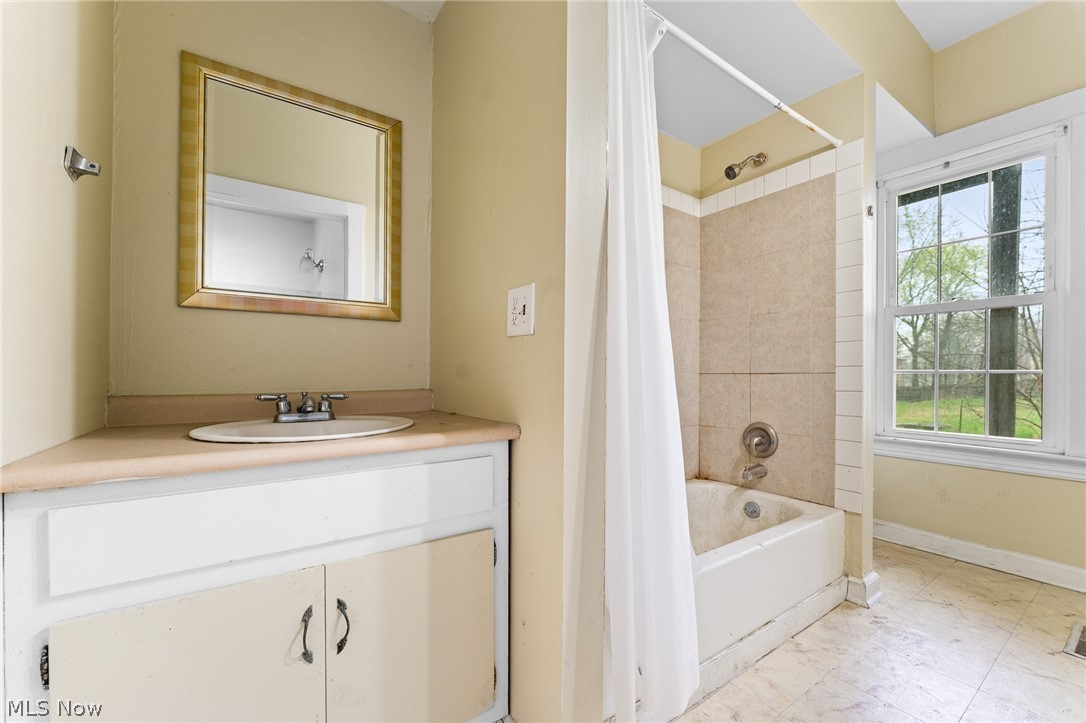 City/Youngstown - Residential