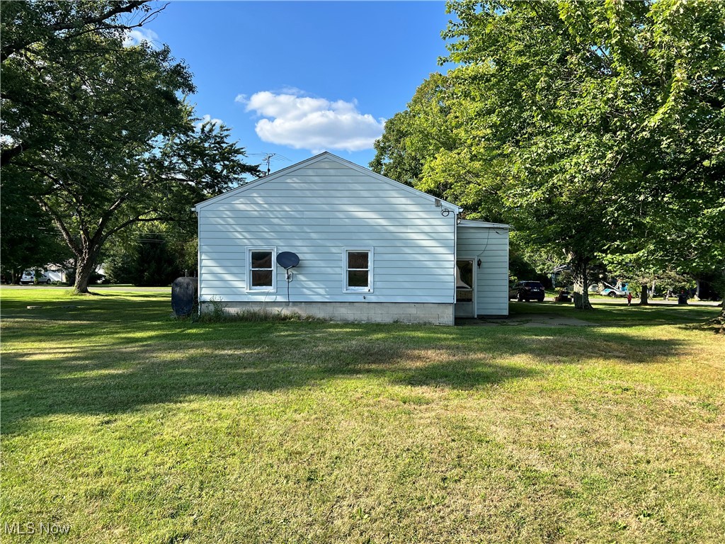 48235 Metz Road, New Waterford, Ohio image 9