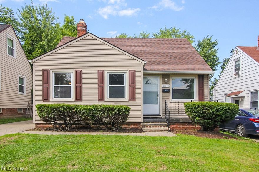 15807 Maplewood Ave, Maple Heights - Lovely 3 bed 1 bath home!

$985 rent / $985 deposit
$25 application fee per adult
NO SECTION 8 / NO SMOKING
1-2 pets OK with non-refundable pet fee (breed restrictions apply!)
1 time $49 non-refundable set up fee paid at lease signing

All applicants are required to fill out a PetScreening application, found on our website directly on the application before being processed. Even if you have NO pets - this application must be filled out.

*** 21-45 days needed between a deposit being placed, to a key pick up appointment to obtain City compliance. ***

This 3 bed 1 bath bungalow home has tons to offer! The bright living room offers beautiful hardwood flooring & neutral paint to offer any decor! The kitchen has ample cabinet space. Resident must provide their own stove/fridge, as they are not provided. Unit has a dining room, as well. The bedrooms are all a great size! 2 bedrooms are located on the main floor, which have tons of closet spac