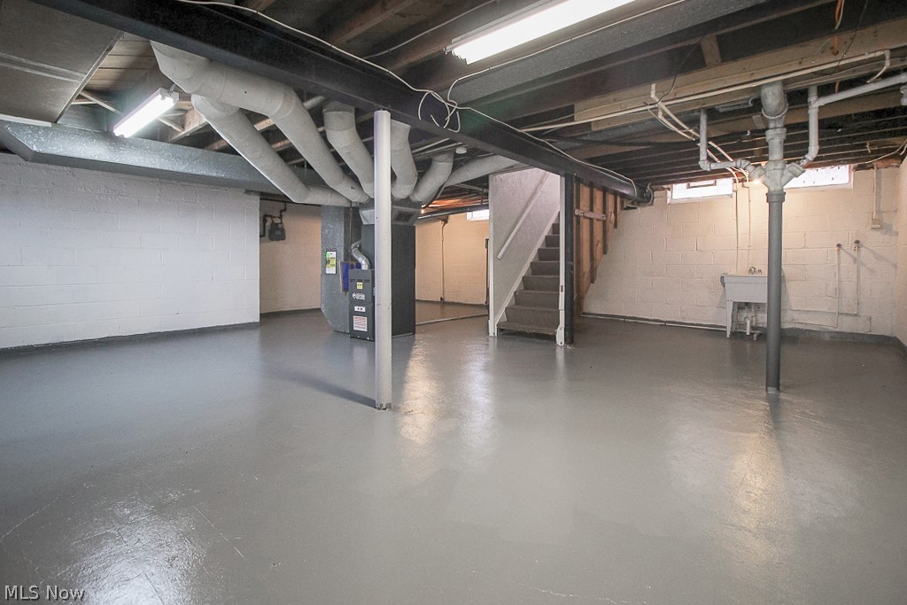 Woodlawn - Residential Lease