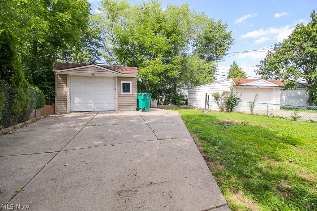 Woodlawn - Residential Lease