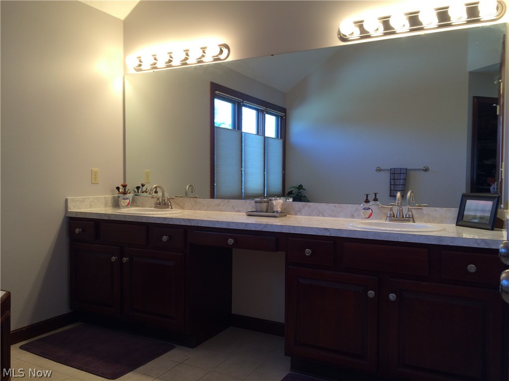 Valleybrook - Residential