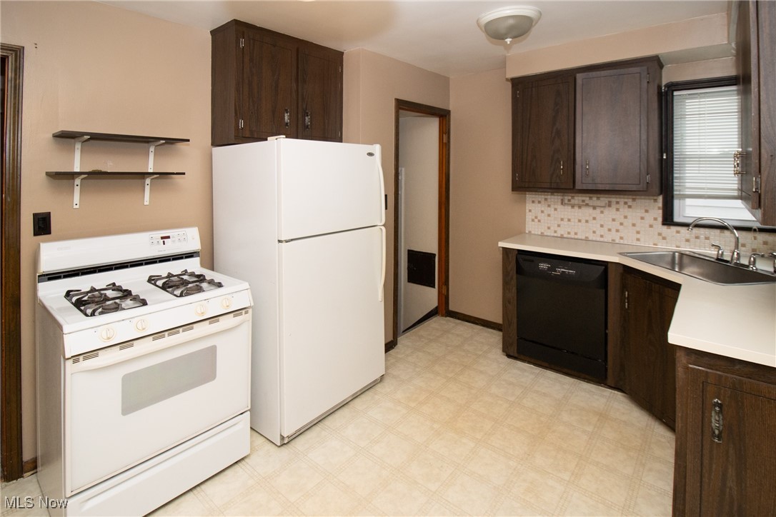 13107 Carpenter Road, Garfield Heights, Ohio image 6
