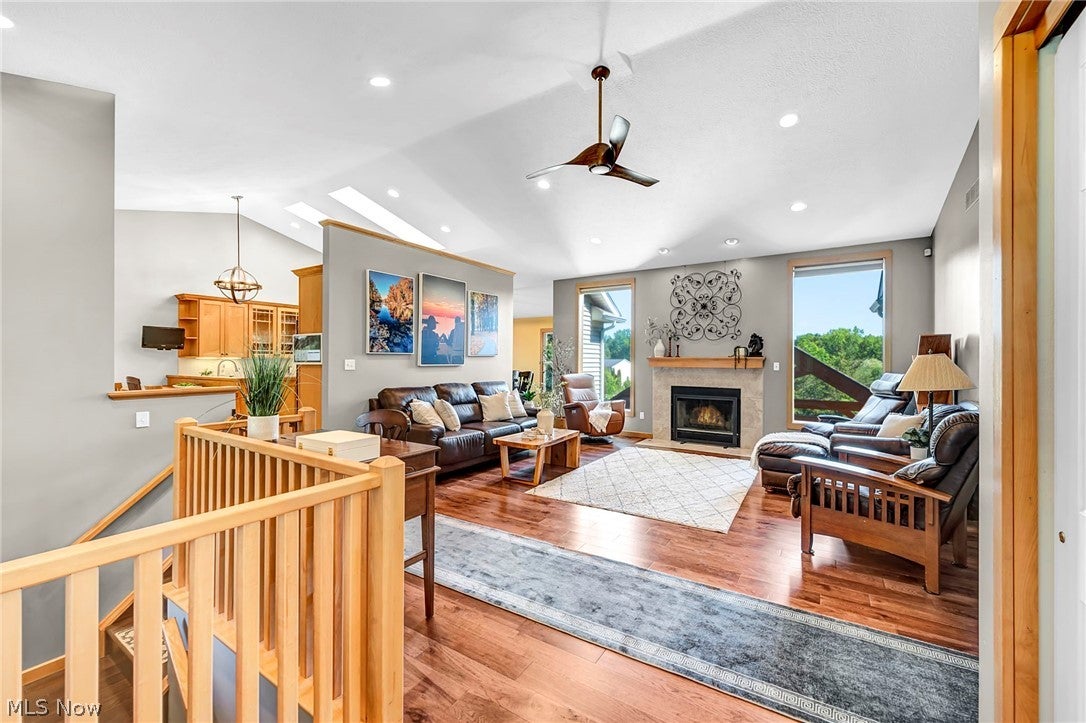 8775 Friendsville Road