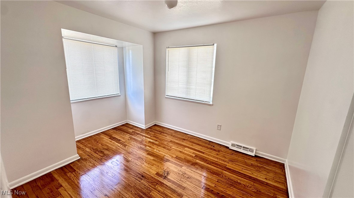 Colonial Park 01 Condo - Residential