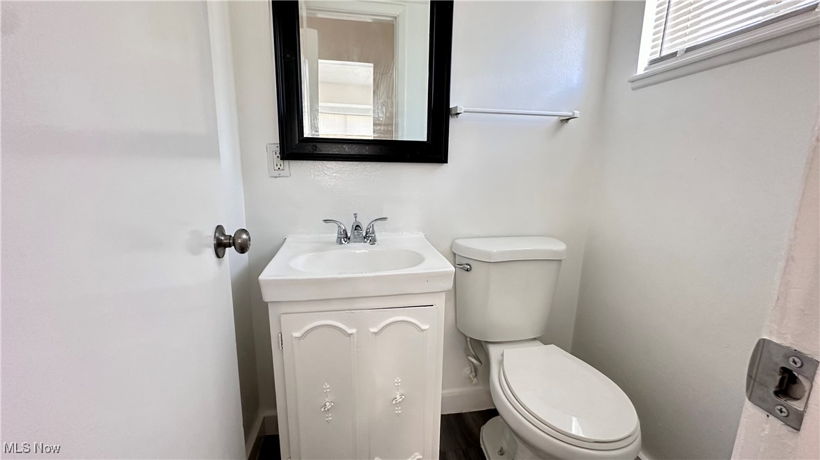 Colonial Park 01 Condo - Residential