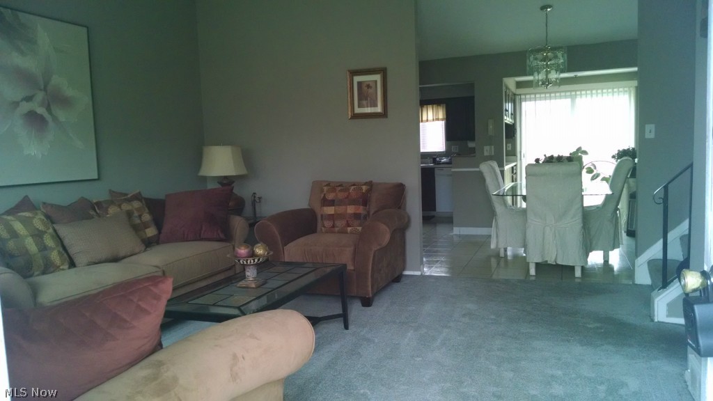 Metropolitan Park Estates 05 - Residential Lease