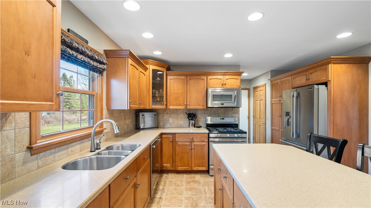 1736 Springhaven Circle, Massillon, Ohio image 13