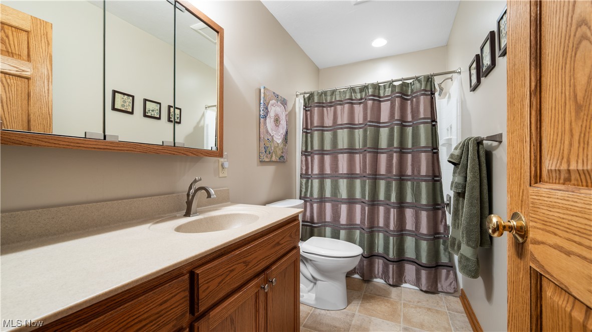 1736 Springhaven Circle, Massillon, Ohio image 26
