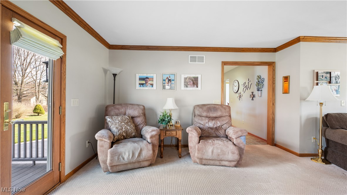 1736 Springhaven Circle, Massillon, Ohio image 10