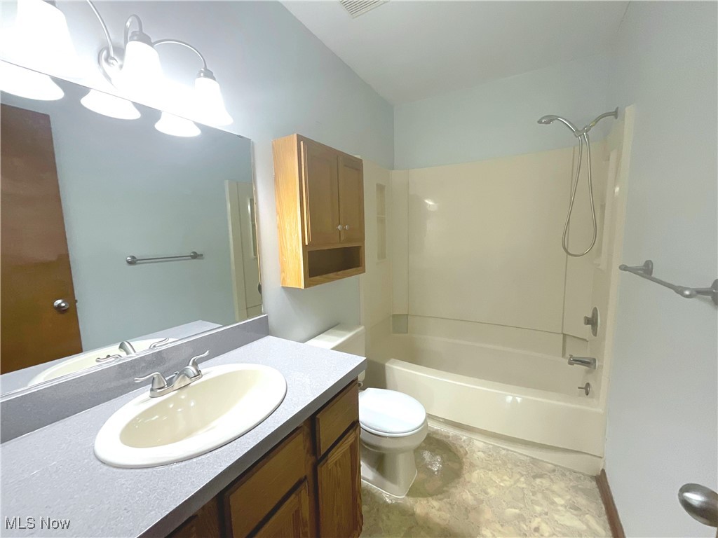 1852 Lillian Road, Stow, Ohio image 7