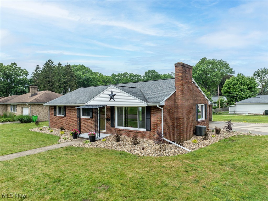 120 S Mckinley Avenue, Dover, Ohio image 9