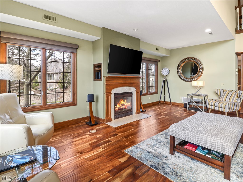 Players Club Condo - Residential