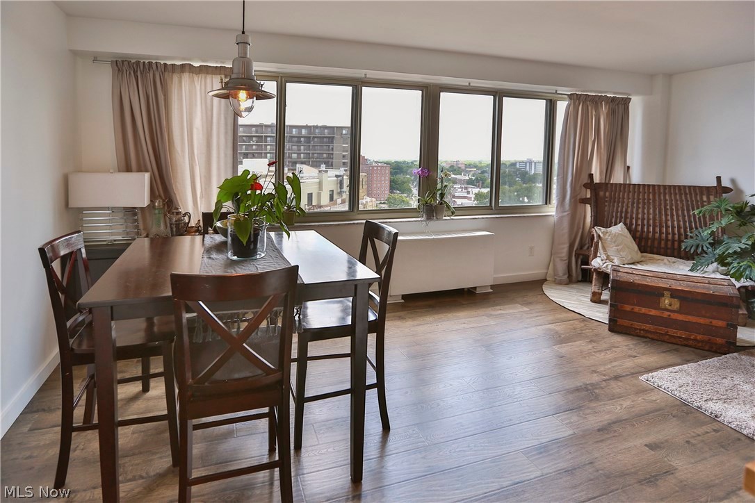 Marine Towers East Condo - Residential Lease