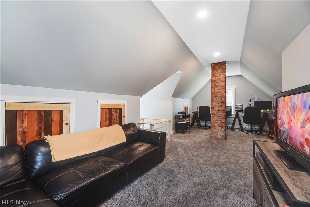 Lakewood Sub/J W Hambys - Residential