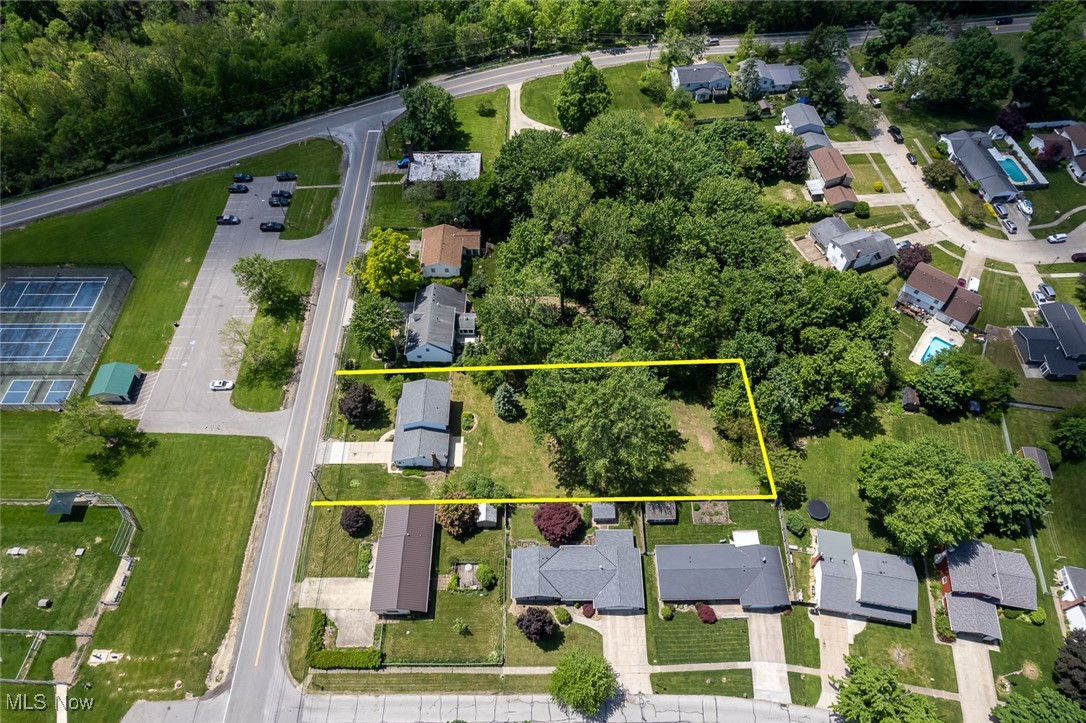 126 Burns Road, Elyria, Ohio image 45