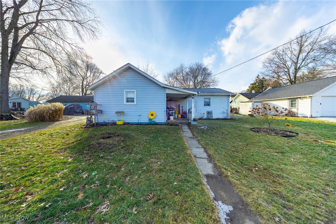4 Chestnut Street, Marshallville, Ohio image 1