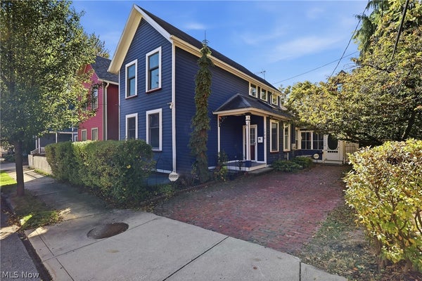 1726 W 31ST PL, CLEVELAND, OH 44113 - Image c239bf40e8e95e4bfdb21615ad9548cf/539728166