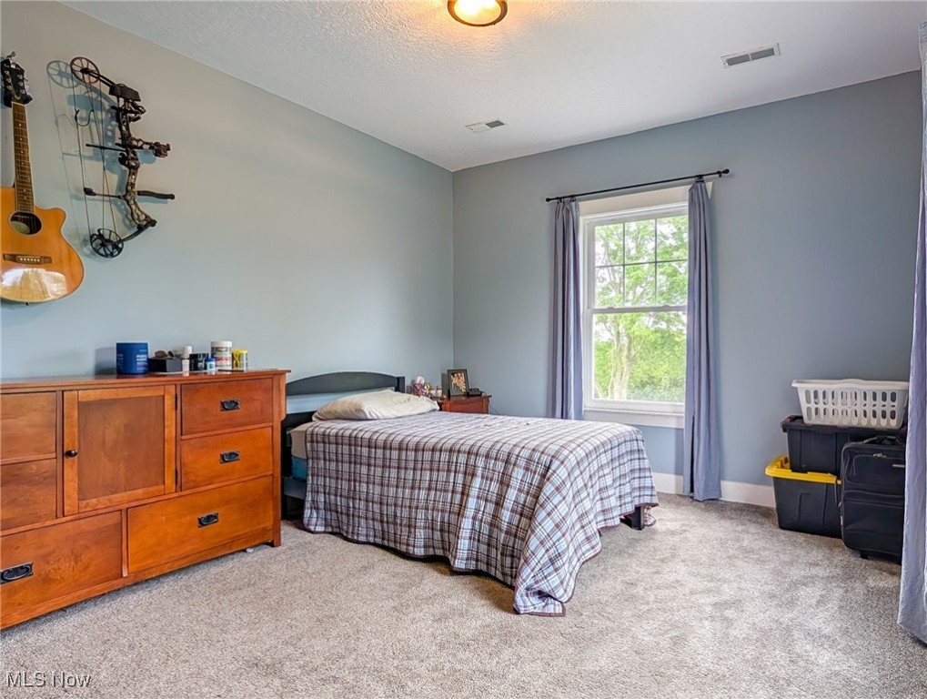 11150 Wolf Avenue, Hartville, Ohio image 38