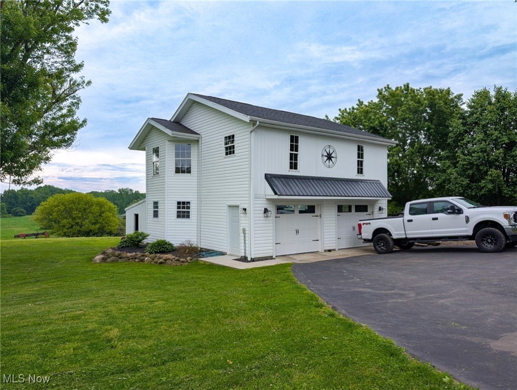 11150 Wolf Avenue, Hartville, Ohio image 48