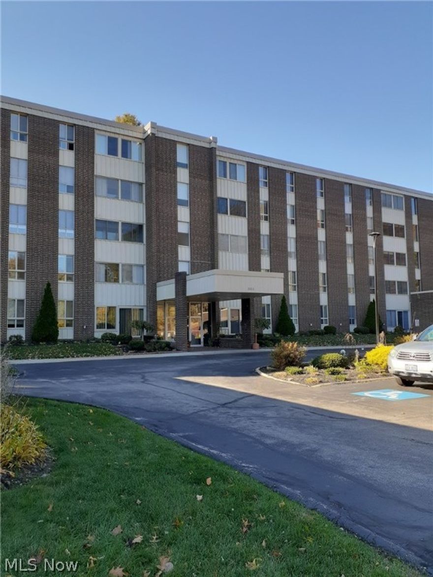 Rare First Floor Unit With Exterior Access. Very spacious living areas in this 55+ condo.  Three bedrooms and two full baths plus a sun room and a slider to go out and enjoy nature. The master bedroom is large with two closets and a master bath. Neutral tones and carpet throughout. Newer electric box. A garage space and storage space are included.