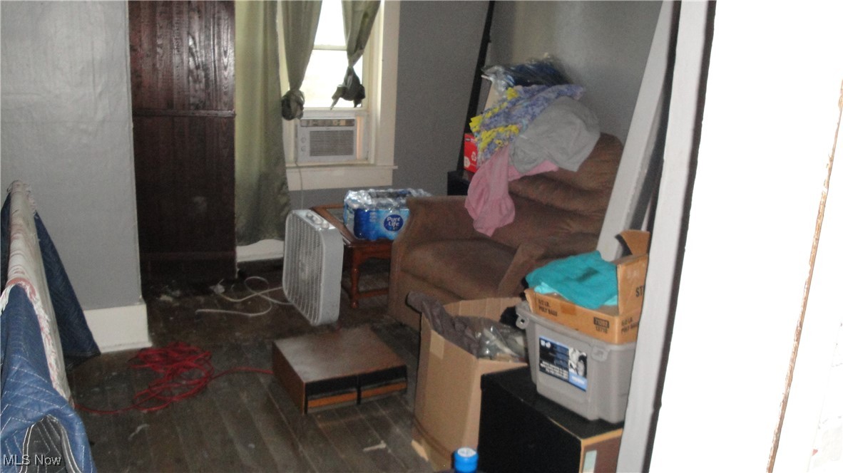 Village/Creston - Residential