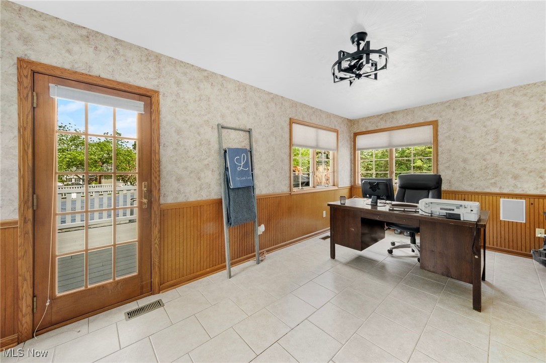 218 Tanglewood Drive, Dalton, Ohio image 12