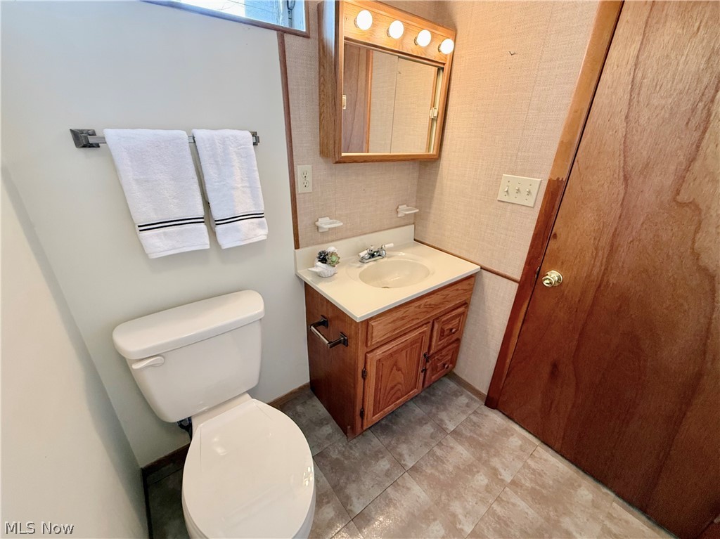 Claude Sands Adn - Residential