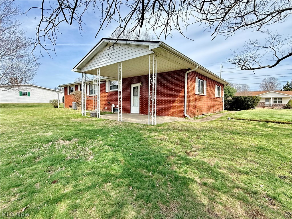 Claude Sands Adn - Residential