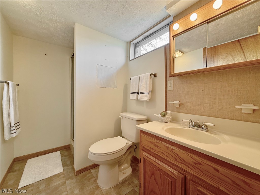 Claude Sands Adn - Residential