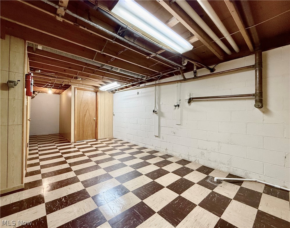 Claude Sands Adn - Residential