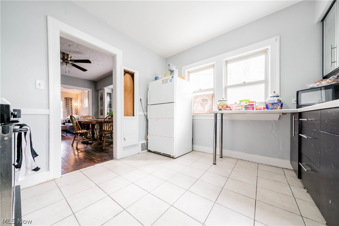 Pearse Realty Co - Residential Income