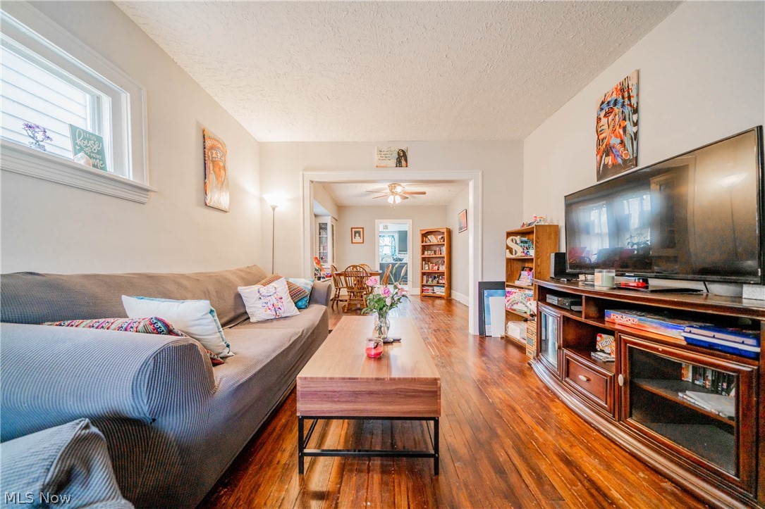 Pearse Realty Co - Residential Income